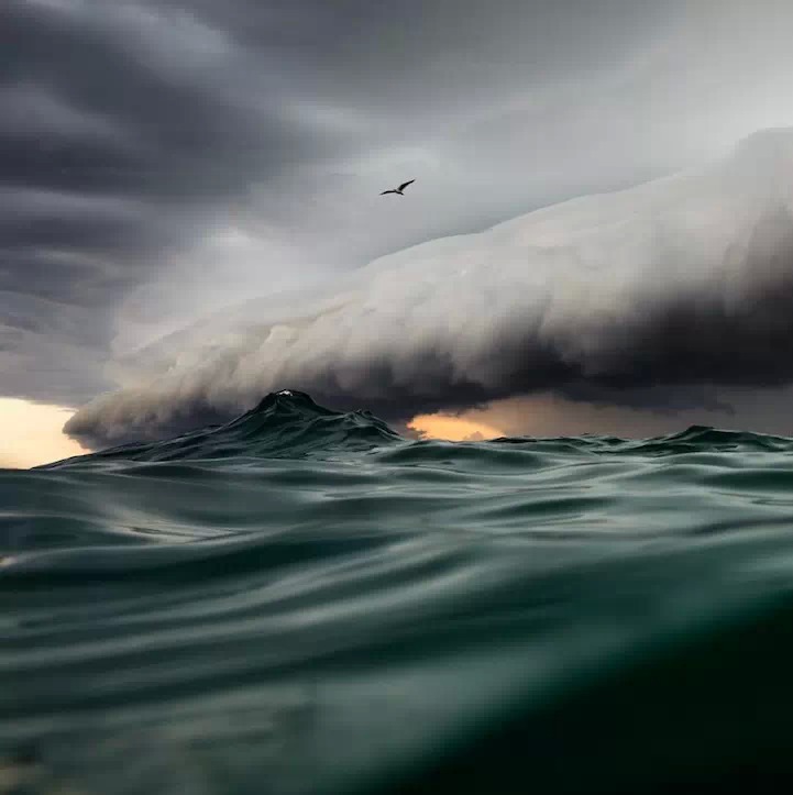 Ϥ��ķ籩��Storm in Sydney by Jem Cresswell��