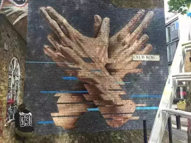 ���������е�ǽ��10��