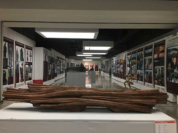 展览现场展出的作品《达摩西来意》