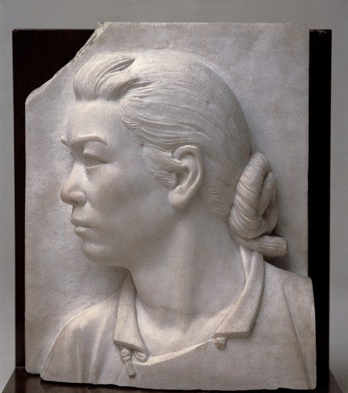 《妇女头像》10×40×40cm，1955年